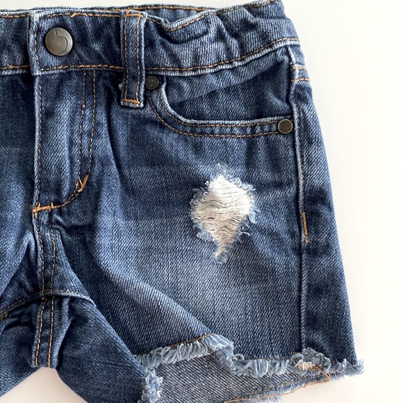 Joe’s Jeans Girls Shorts - Picture 4 of 9